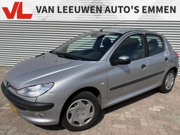 Peugeot 206 1.4 Gentry | Nieuw Binnen! | APK 21-06-2026 | Ai beschikbaar voor biedingen