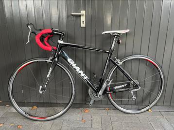 Giant Dafy racefiets maat M. als nieuw  beschikbaar voor biedingen