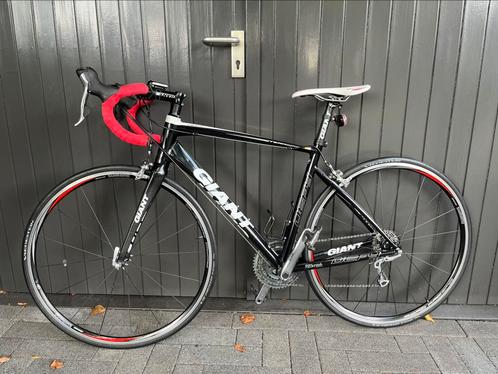 Giant Dafy racefiets maat M. als nieuw, Fietsen en Brommers, Fietsen | Racefietsen, Zo goed als nieuw, Giant, Meer dan 20 versnellingen