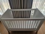 Bopita Mila Bed Ledikant Wit / Eiken, Kinderen en Baby's, Babywiegjes en Ledikanten, Ophalen, Gebruikt, Ledikant