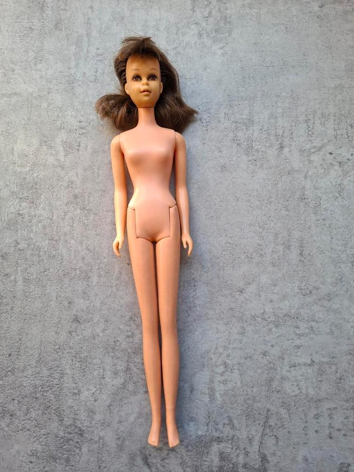 Vintage Barbie pop met bruin haar, Verzamelen, Poppen, Gebruikt, Pop, Ophalen of Verzenden