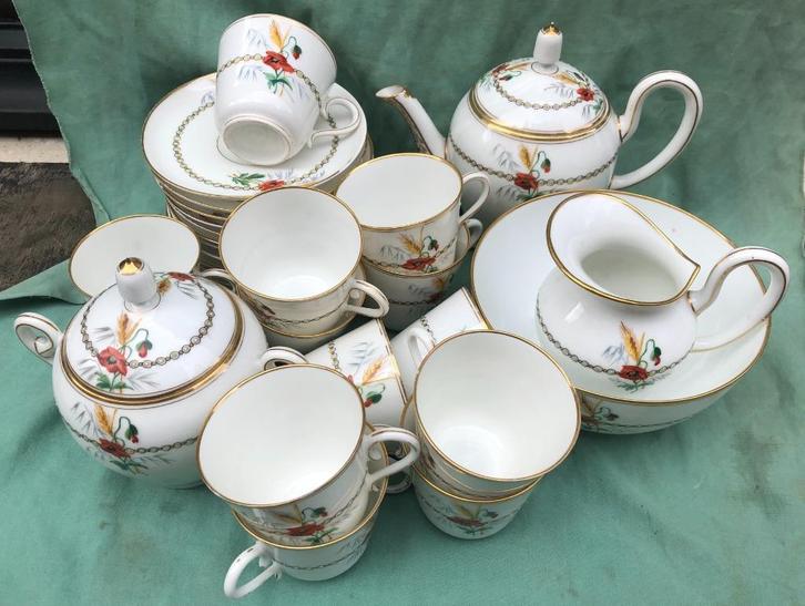 Antiek theeservies hand beschilderd met klaprozen, Antiek en Kunst, Antiek | Servies compleet, Ophalen of Verzenden