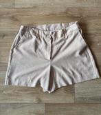Korte broek maat 48, Beige, Ophalen of Verzenden, Zo goed als nieuw, M&S