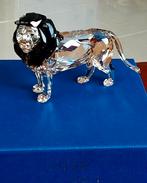 Swarovski Akili scs jaarstuk 2016, Verzamelen, Swarovski, Ophalen of Verzenden, Nieuw, Figuurtje