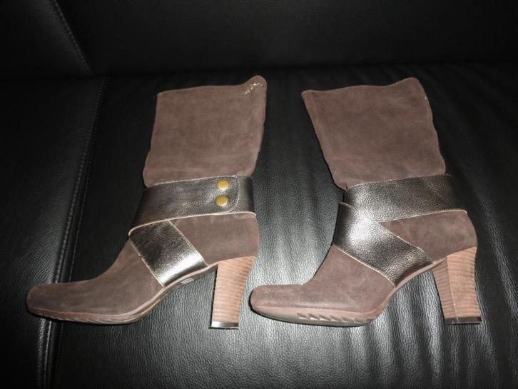 LA Gear maat 41, Kleding | Dames, Schoenen, Zo goed als nieuw, Hoge laarzen, Bruin, Ophalen of Verzenden