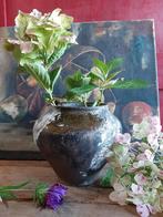 Stoere, brocante vaas, pot, Ophalen of Verzenden