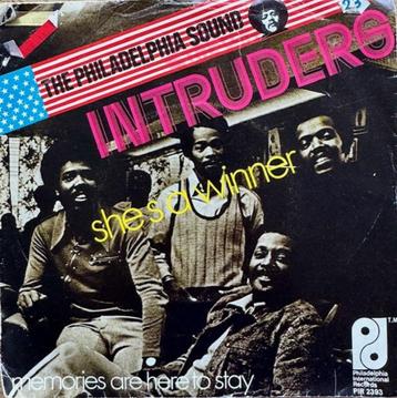 The Intrudes - She's a winner beschikbaar voor biedingen
