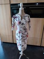 Fame jurk maat M, Kleding | Dames, Jurken, Maat 38/40 (M), Fame, Ophalen of Verzenden, Zo goed als nieuw