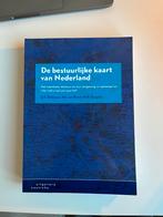 De bestuurlijke kaart van Nederland, Boeken, Studieboeken en Cursussen, Nieuw, Ophalen of Verzenden, WO