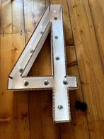 Kartonnen licht cijfer 4, Hobby en Vrije tijd, Feestartikelen | Verhuur, Ophalen of Verzenden, Zo goed als nieuw, Overige