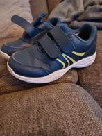 Gymschoenen maat 29, Kinderen en Baby's, Zo goed als nieuw, Ophalen, Sportschoenen