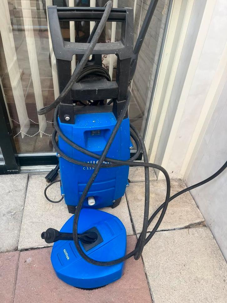 Nilfisk hogedrukreiniger, Tuin en Terras, Hogedrukreinigers, Zo goed als nieuw, Elektrisch, Ophalen