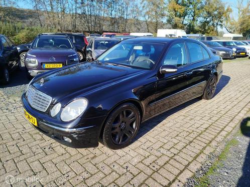 Mercedes E-klasse 320 Elegance, Auto's, Mercedes-Benz, Bedrijf, Te koop, E-Klasse, ABS, Airbags, Airconditioning, Alarm, Boordcomputer