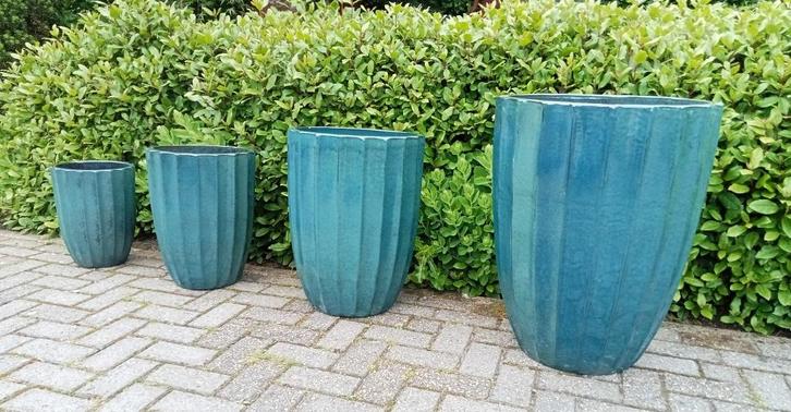 Grote geglazuurde vazen in vier maten en vier kleuren nieuw., Tuin en Terras, Tuinvazen, Nieuw, Ophalen