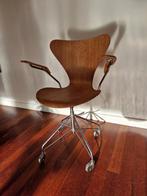 Desk Chair Model 3217 by Arne Jacobsen for Fritz Hansen, Bruin, Ophalen of Verzenden, Zo goed als nieuw, Eén