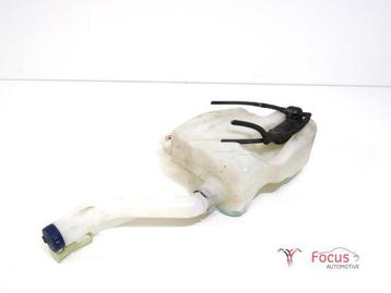 Ruitensproeiertank voor van een Fiat 500L beschikbaar voor biedingen