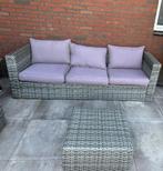 Gratis Loungebank met hocker, Tuin en Terras, Tuinsets en Loungesets, Ophalen, Gebruikt, Wicker, Bank