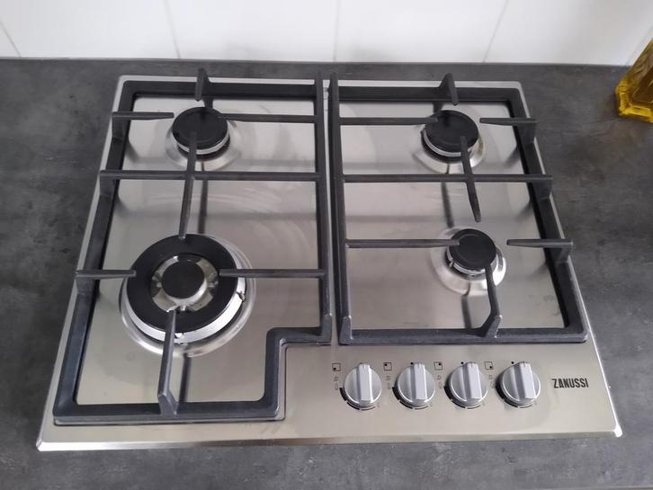 Zanussi inbouw gaskookplaat 50x60 cm, Witgoed en Apparatuur, Kookplaten, Gebruikt, Inbouw, Gas, 4 kookzones, Ophalen