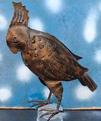 Kaketoe metaal. Brons patina. 27 cm., Verzamelen, Dierenverzamelingen, Ophalen, Zo goed als nieuw, Vogel, Beeldje of Figuurtje