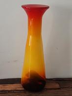 Multi colour Murano vaas opaline glas in nieuwstaat, Antiek en Kunst, Antiek | Vazen, Ophalen of Verzenden