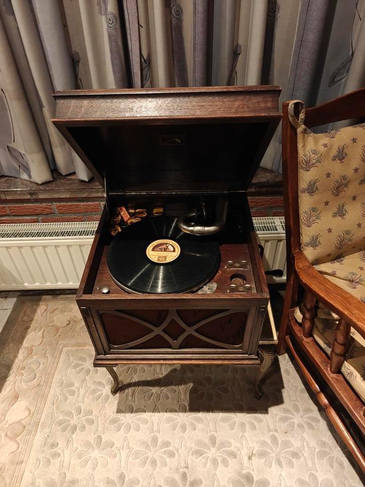 Antieke Grammofoon met Standaard, Antiek en Kunst, Antiek | Overige Antiek, Ophalen