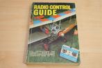 Radio Control Gids [1978] — Voor Vliegtuig, Boot & Auto, Boeken, Ophalen of Verzenden, Gelezen, Overige onderwerpen