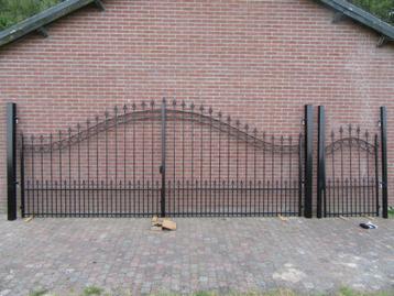 Openslaande Sierpoort 4 meter gepoedercoat / Looppoort Nieuw beschikbaar voor biedingen