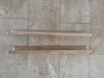 Wandplanken hout beschikbaar voor biedingen