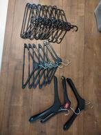 Klerenhangers zwart, Kleding | Dames, Kledinghangers, Ophalen of Verzenden, Zo goed als nieuw