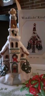 Nieuw windlicht kerkje in doos 21cm hoog, Diversen, Kerst, Ophalen of Verzenden, Nieuw