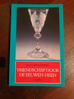 H.E.S. Woldring - Vriendschap door de eeuwen heen, Ophalen of Verzenden, Zo goed als nieuw, H.E.S. Woldring
