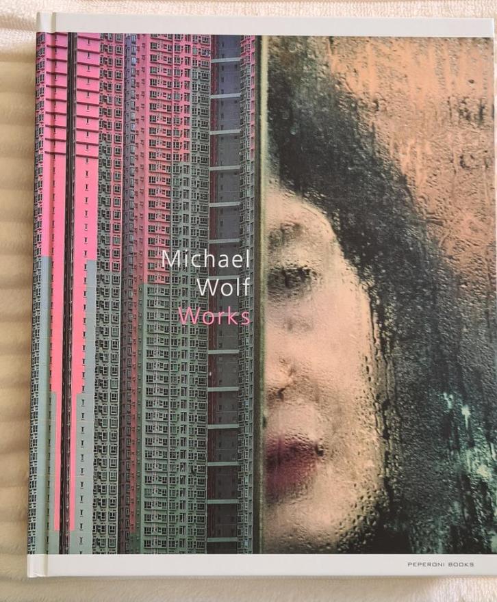 Prachtig fotoboek: Works van Michael Wolf, Boeken, Kunst en Cultuur | Fotografie en Design, Zo goed als nieuw, Fotografie algemeen