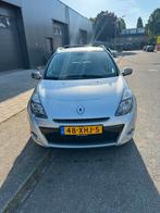 Renault Clio 1.5 DCI 65KW Estate 2012 Grijs, Auto's, Voorwielaandrijving, 4 cilinders, Origineel Nederlands, Particulier