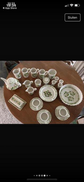 Portmeirion Servies - Jaren 80 - 27 Delig beschikbaar voor biedingen