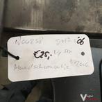 Vw Golf 5 2006 1800258 Dashboardkastje