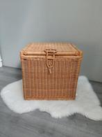 Rieten mand met deksel - wasmand - speelgoed mand, Huis en Inrichting, Ophalen, Zo goed als nieuw, Rechthoekig, Riet