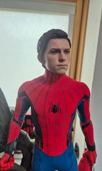 Hot Toys Spiderman 1/4, Ophalen of Verzenden, Zo goed als nieuw