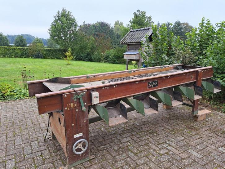Perfect sorteermachine voor aardappels, bollen en noten, Zakelijke goederen, Agrarisch | Werktuigen, Akkerbouw, Fruitteelt, Grondbewerking