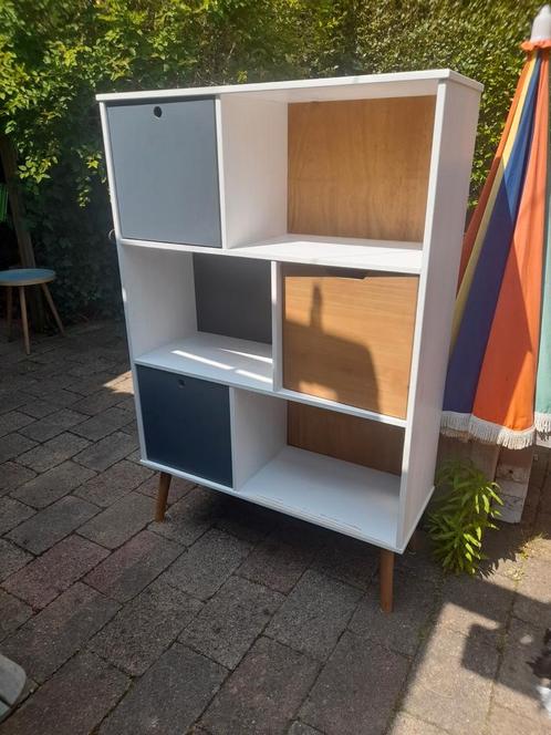 Westwing boekenkast, Huis en Inrichting, Kasten | Boekenkasten, Gebruikt, Ophalen