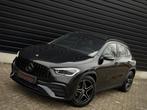 Mercedes-Benz GLA 180 AMG 35 PANO|MEMORY|NIGHT|SFEER|KEYLESS, Auto's, Automaat, Gebruikt, 4 cilinders, Leder en Stof