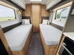 Adria Matrix Plus 670 SLT Enkele bedden 5 Gordelplaatsen, Caravans en Kamperen, Campers, Standaard zit, Airbags, Bedrijf, Adria