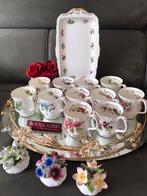 Royal albert FLOWER OF THE MONTH BEKERS💚🤍🧡, Ophalen, Zo goed als nieuw, Kop en/of schotel