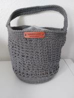 Zelfgehaakte grijze tas / mand, Ophalen of Verzenden, Nieuw, Grijs