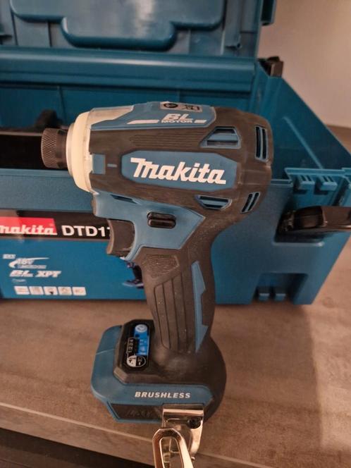 Makita DTD172 slagschroevendraaier, Doe-het-zelf en Verbouw, Gereedschap | Boormachines, Zo goed als nieuw, Ophalen of Verzenden