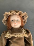 Leuk oud porseleinen popje. 28 cm. Handgemaakt Wupper., Verzamelen, Poppen, Ophalen of Verzenden