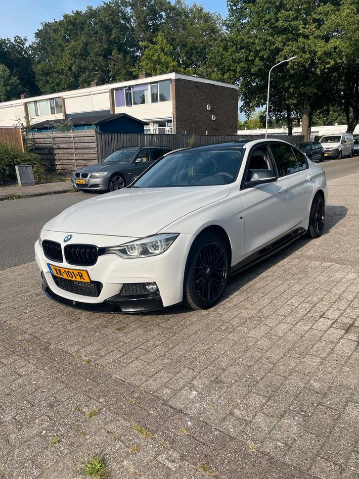 BMW 3-Serie 2.0 320D 140KW Aut8 2018 Wit, Auto's, BMW, Particulier, 3-Serie, Diesel, D, Sedan, Automaat, Geïmporteerd, Wit, Achterwielaandrijving