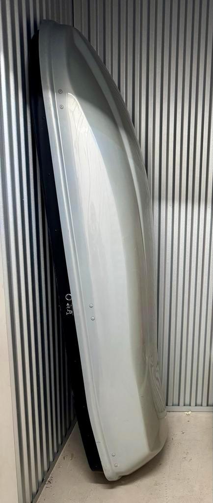 Grote lichtgrijze dakkoffer - gestroomlijnd design, Auto diversen, Dakkoffers, Gebruikt, Ophalen