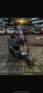 Vespa Sprint Matt Grijs Snorscooter / LED Alarm Custom, Fietsen en Brommers, Ophalen, Zo goed als nieuw, Overige modellen