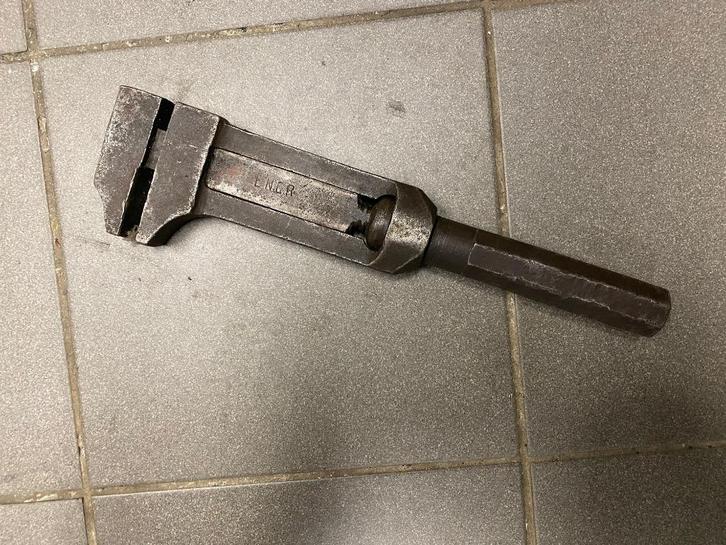 Verstelbare sleutel / london north eastern railway, Antiek en Kunst, Antiek | Gereedschap en Instrumenten, Ophalen