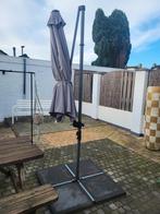 Grote zweefparasol 3x3m + 4 tegels, Tuin en Terras, Parasols, Ophalen, Kantelbaar, Gebruikt, 2 tot 3 meter